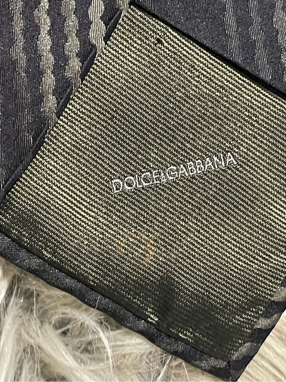 Dolce Gabana Carvatte 100%  silk necktie made in Italy